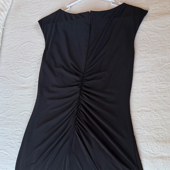 Vince Camuto Dresses & Skirts - Vince Camuto Black Sleeveless Knot-Front Midi Dress